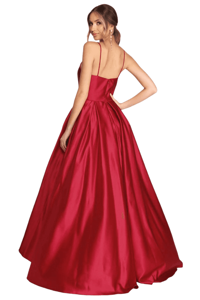 Fashion Brands & Clothing Apparel ad example